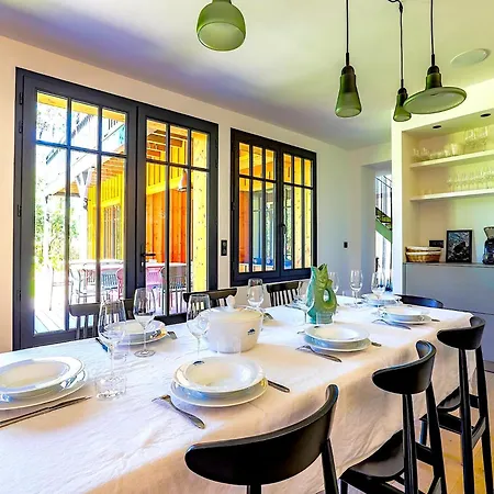 Mimosas Villa